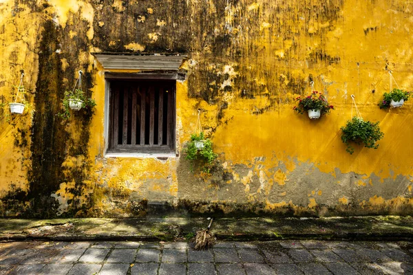 Ventana Una Casa Antigua Hoi Vietnam — Foto de Stock