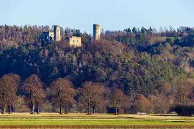 Eisenach 'taki Werra Vadisi' ndeki Brandenburg Şatosu.