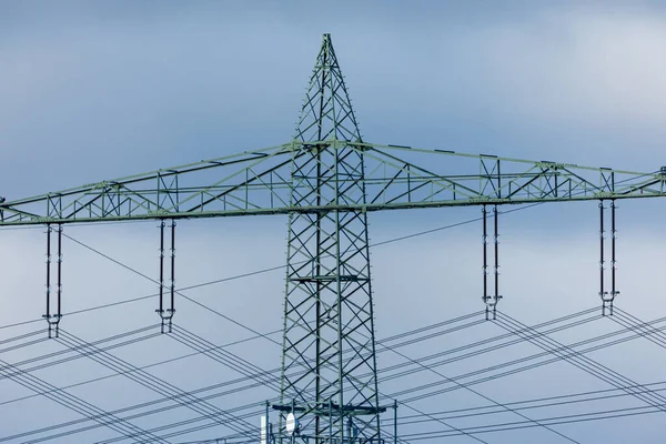 Linhas Energia Elétrica Pólo Alta Tensão — Fotografia de Stock