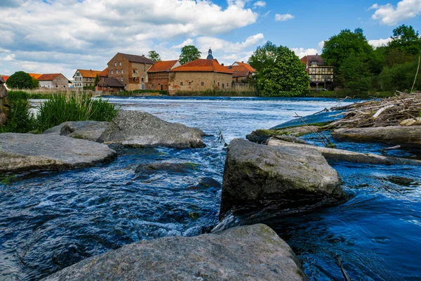 Wioska Sallmannshausen Nad Rzeką Werrą Turyngii — Zdjęcie stockowe