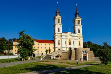 Romanya 'nın Arad kentindeki Maria Radna katedrali