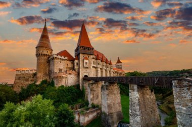 Romanya 'daki Hunedoara Şatosu