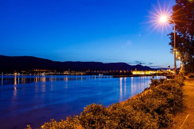 Sırbistan ve Romanya 'daki Tuna Demir Kapısı