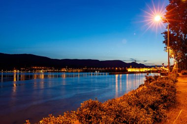 Sırbistan ve Romanya 'daki Tuna Demir Kapısı