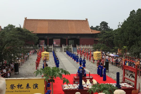 Ceremonin av Ming graven från Emporer Yongle — Stockfoto