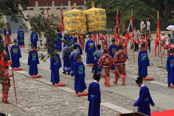 A Cerimônia do Túmulo Ming do Emporer Yongle — Fotografia de Stock