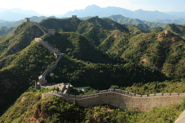 Den kinesiska muren nära Jinshanling — Stockfoto