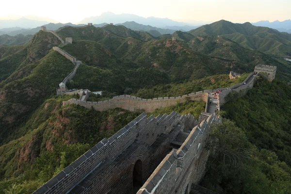 Salida del sol en la Gran Muralla de China — Foto de Stock