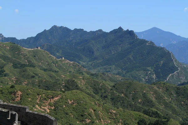 De grote muur van China dicht bij Jinshanling — Stockfoto