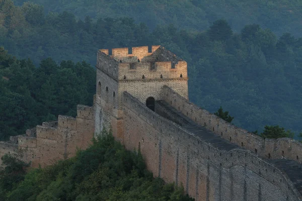 A kínai nagy fal a Jinshanling nagy, korán reggel a napkelte — Stock Fotó