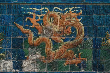 9 ejderha duvar Datong Çin'de