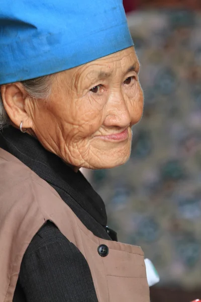 Alte Frau aus China — Stockfoto