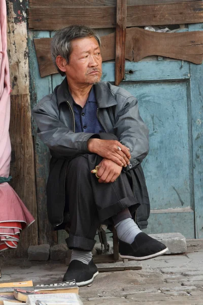 Çin'den yaşlı adam — Stok fotoğraf