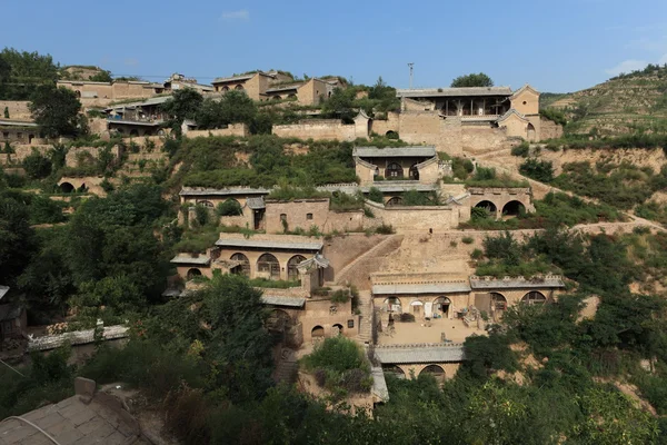 A fazenda e Mountain Village Lijiashan na China — Fotografia de Stock