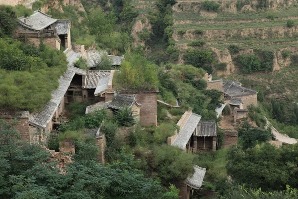 La granja y el pueblo de montaña Lijiashan en China —  Fotos de Stock