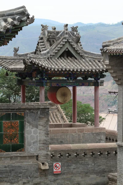 Black Dragon tempelet av Lijiashan i Kina — Stockfoto