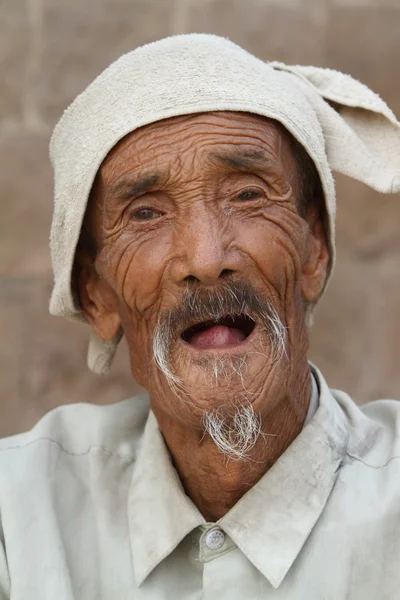 Velmi starý muž z Číny — Stock fotografie