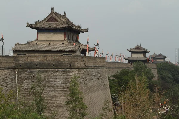 A histórica muralha da cidade de Xian na China — Fotografia de Stock