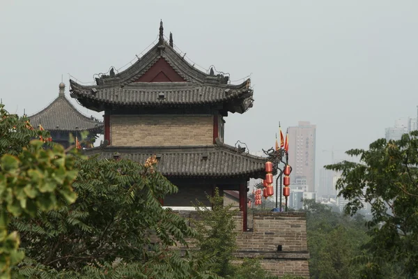 A histórica muralha da cidade de Xian na China — Fotografia de Stock