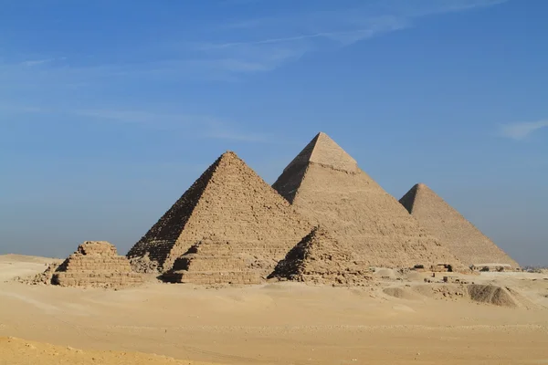 Les pyramides et le sphinx de Gizeh en Egypte — Photo