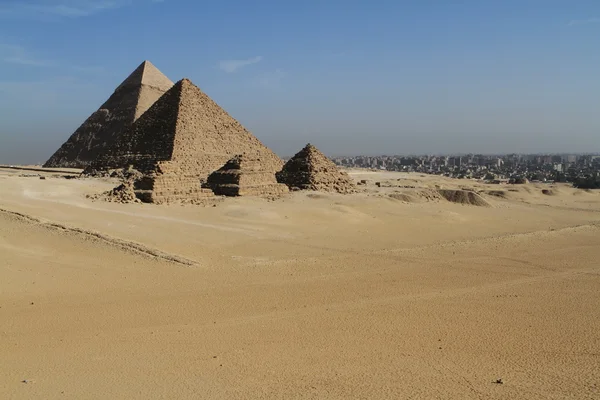 The Pyramids and Sphinx of Egypt — Stock Photo, Image