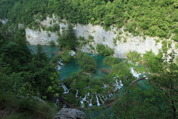 十六湖国家公园和克罗地亚的瀑布 — 图库照片