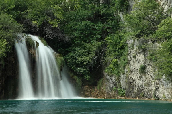 Εθνικού δρυμού Plitvice Lakes και καταρράκτες στην Κροατία — Φωτογραφία Αρχείου