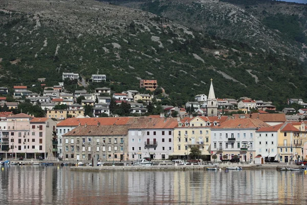 Staden senj vid Adriatiska havet i Kroatien — Stockfoto