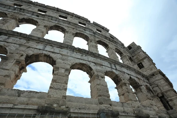 O Anfiteatro de Pula na Croácia — Fotografia de Stock