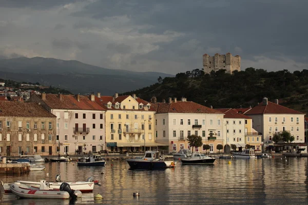 Staden senj vid Adriatiska havet i Kroatien — Stockfoto
