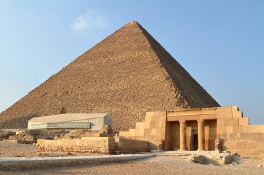 Mısır 'daki Giza Piramitleri ve Sfenksi