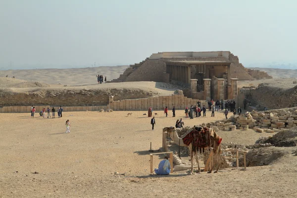 De tempels en piramiden van Saqqara in Egypte — Stockfoto