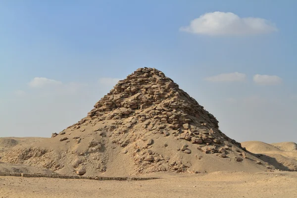 Храмы и пирамиды Саккары в Египте — стоковое фото