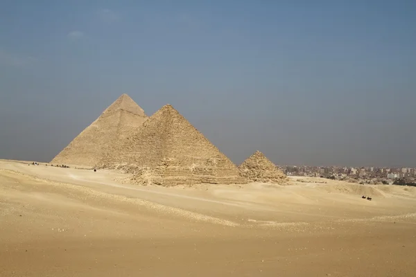 Les pyramides et le sphinx de Gizeh en Egypte — Photo