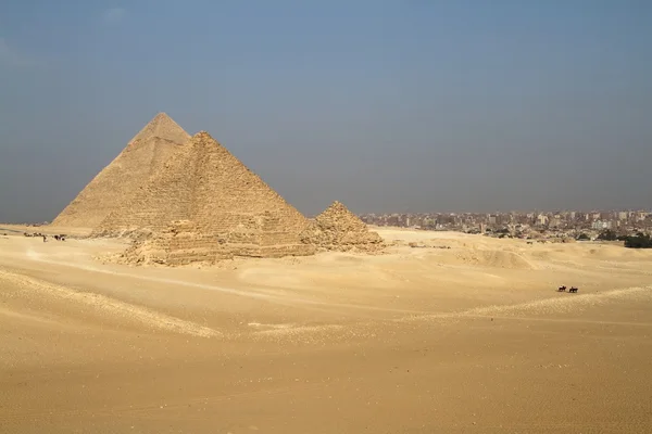 Mısır 'daki Giza Piramitleri ve Sfenksi — Stok fotoğraf