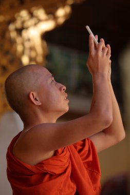 bir Budist rahip