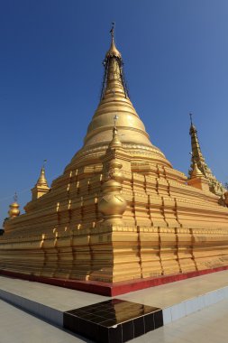 Budist tapınakları ve pagodadan Mandalay Myanmar