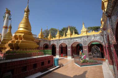 Budist manastır ve Myanmar Mandaley tapınaklar