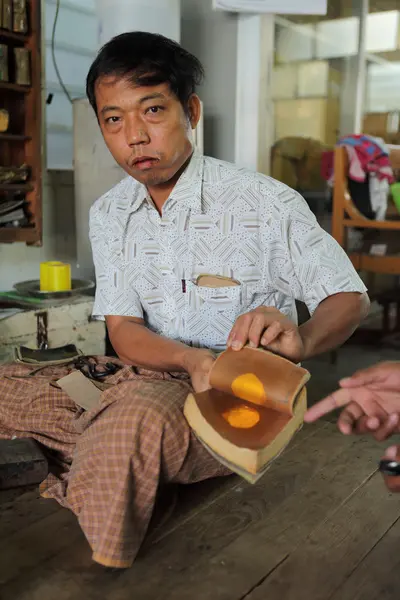 Goldproduktion in Myanmar — Stockfoto