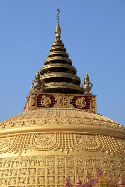 Boeddhistische tempel van Mandalay in Myanmar — Stockfoto