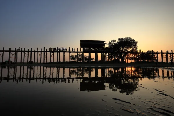 Мост U Bein в Мьянме — стоковое фото