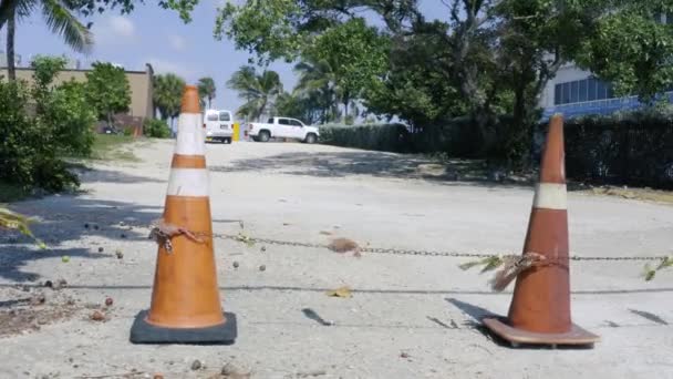 Ein Feuerwehrhydrant — Stockvideo