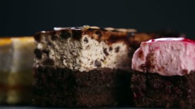 Bir parça kek yakın plan.