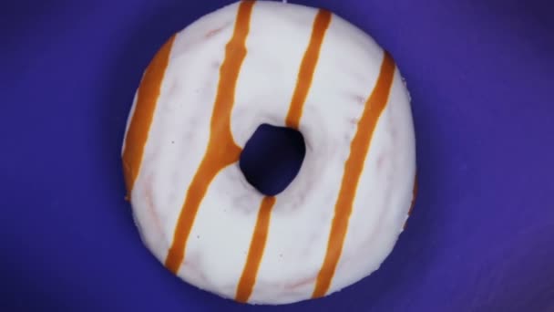 A close up of a doughnut — Stock Video