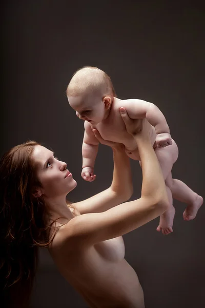 Mother and baby naked — Stock Photo, Image