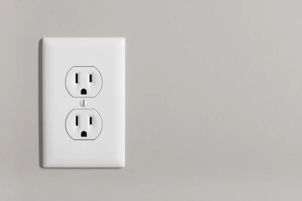 Duvardaki elektrik prizi