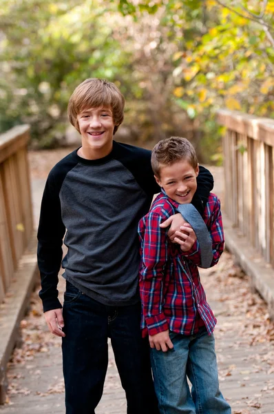 Cute brothers laughing. — Stock Photo, Image