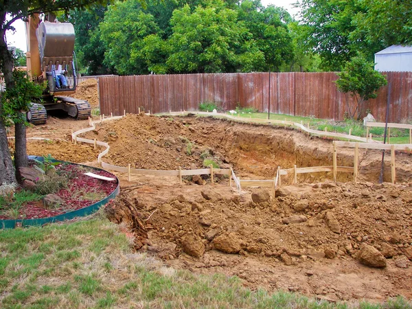 Backyard pool construction — Stock Photo, Image