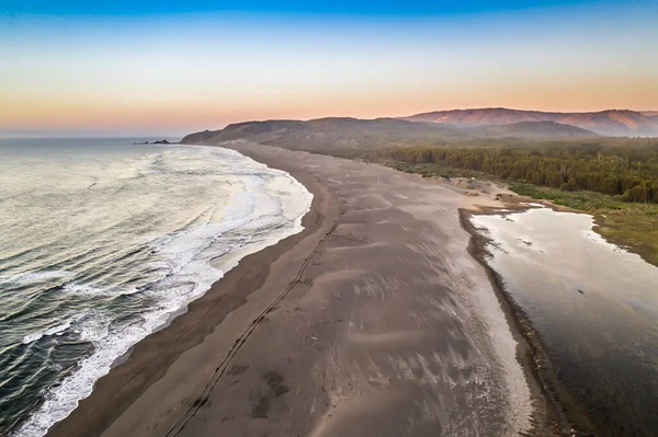 Vista Pittoresca Incredibile Paesaggio Selvaggio Con Oceano Pacifico Scogliere Che — Foto Stock