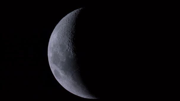 Luna Creciente Menguante Fondo Del Cielo Oscuro — Vídeos de Stock